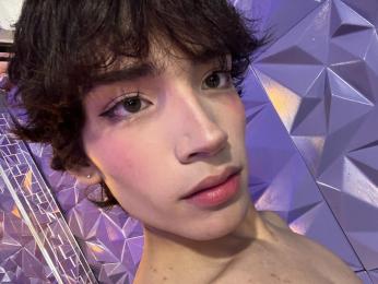 IsaacCollins 预览图