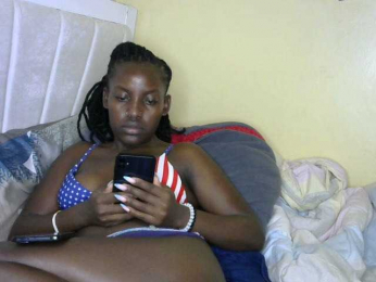 Sexyroses webcam model stream image