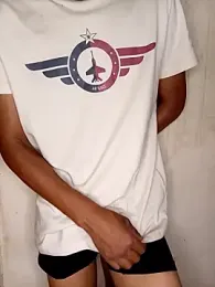 SexualPleasureXoXo webcam model stream image