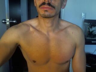 Phelipp webcam flirt4free model stream image