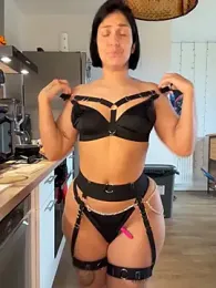 LaPetiteKim webcam model stream image