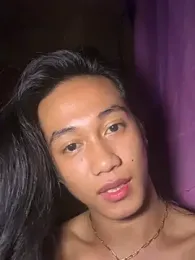 taylaxuxu webcam stripchat model stream image