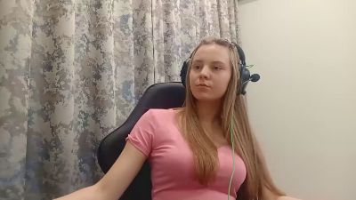 NinfaMowers webcam cam4 model stream image