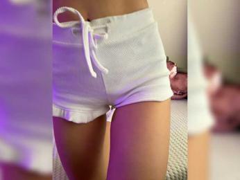 V_xs webcam bongacams model stream image