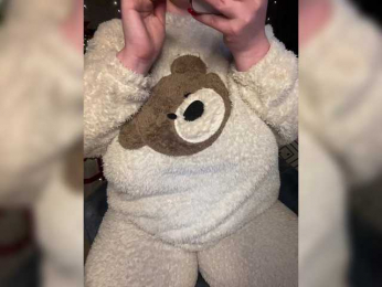 Vikki_tori_a webcam model stream image