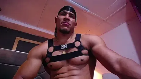 teddyfit19cm webcam stripchat model stream image