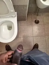 Paramkeerthi webcam model stream image