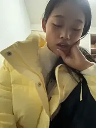 srr6677 webcam stripchat model stream image