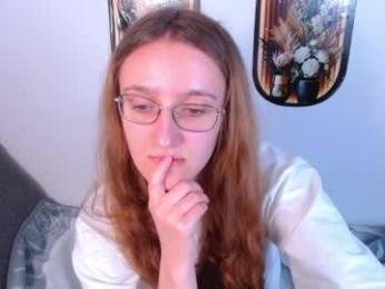 miya_here webcam model stream image