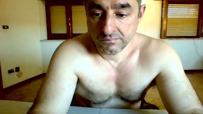 DOBERMANNEW webcam model stream image