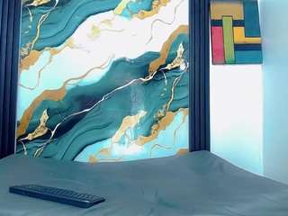 brunnette-hot webcam model stream image