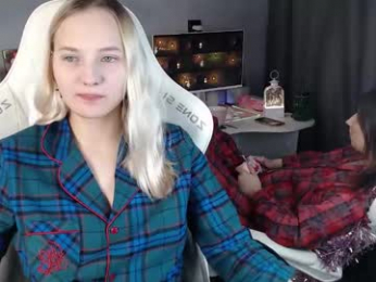 lovers613228 webcam model stream image