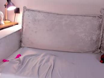 kristindavis_ webcam model stream image