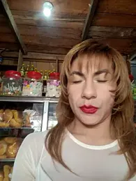 Evehamp webcam model stream image