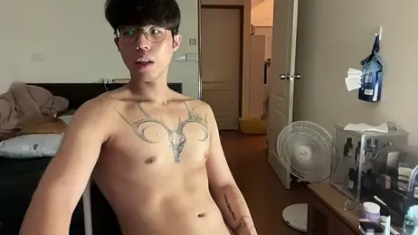 Uzii_310 webcam model stream image
