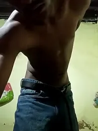 YourTeenBoy21 webcam model stream image