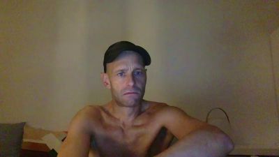 HrdpigFF webcam model stream image