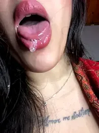 Lalitha_ webcam model stream image