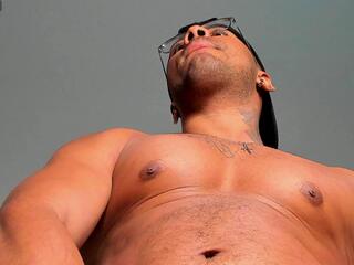 Derek Castle webcam flirt4free model stream image