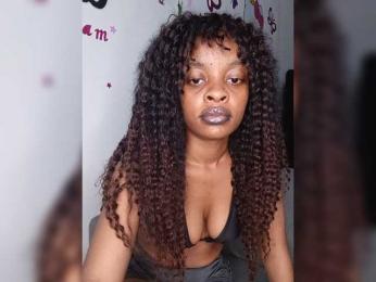 Yadah webcam model stream image