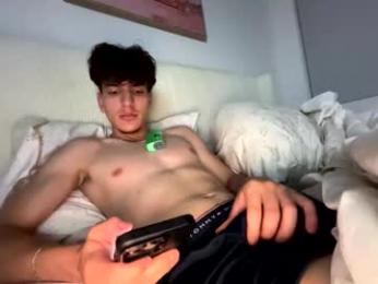 noahlynx webcam model stream image