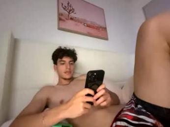 noahlynx webcam model stream image