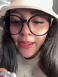 kenndall_21 webcam model stream image