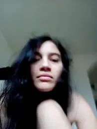 Virgin_Pussy_Love webcam model stream image