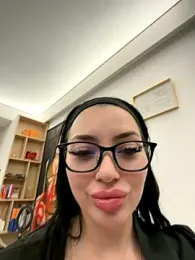 Mia_Splash webcam model stream image