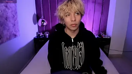 OliIverr22 webcam model stream image