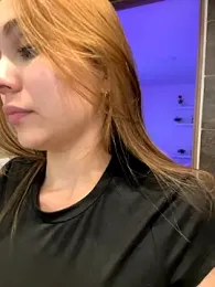 Nikii__ webcam model stream image