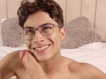 aaron_eze webcam chaturbate model stream image