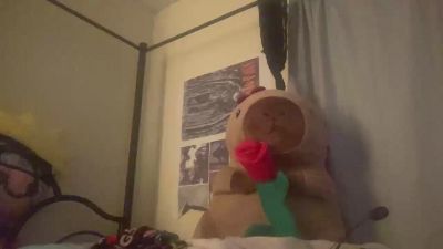 LoveliDawn webcam model stream image