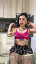 Sweetfioore webcam model stream image