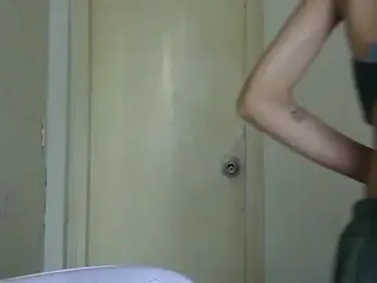 YOUR__ALLY webcam model stream image