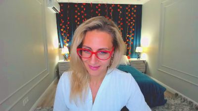 MuseOfStage webcam model stream image