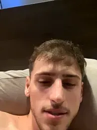 z4nett1 webcam model stream image