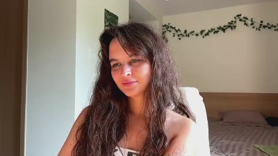 CyrstalShen webcam model stream image