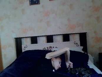 Kiitaa webcam model stream image