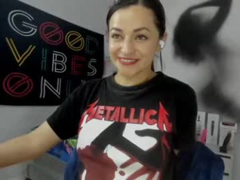 azucenaxxxgp webcam model stream image