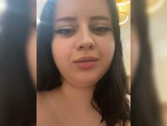Lollypinkk webcam model stream image