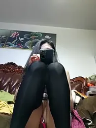 yinyin326 webcam stripchat model stream image