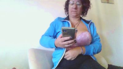 ginnygi webcam model stream image