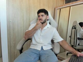 Thiago Moretti webcam model stream image