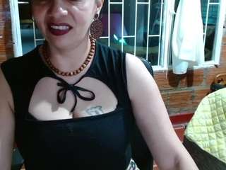 milffantassy webcam model stream image