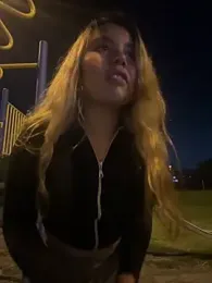 Violettt_hot webcam model stream image