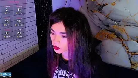 MaeveKuro webcam model stream image