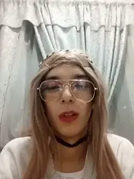 allison_pearzon webcam model stream image