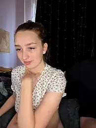 Sweet_Little_Lie webcam model stream image