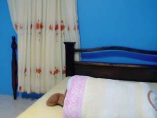 lilybenet1 webcam model stream image